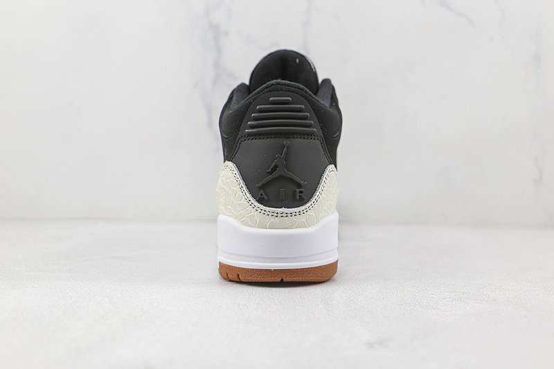 Air Jordan 3 Retro "Black White Gum" фото № 9
