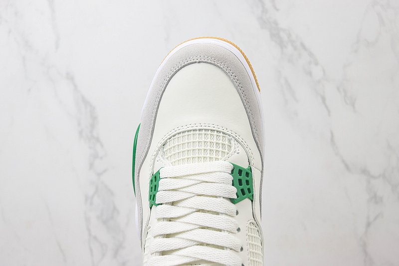 Air Jordan 4 "Cream White/Grass Green/Beige Foot" фото № 4
