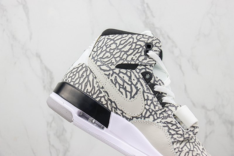 Air Jordan Legacy 312 High "Elephant Print" фото № 3