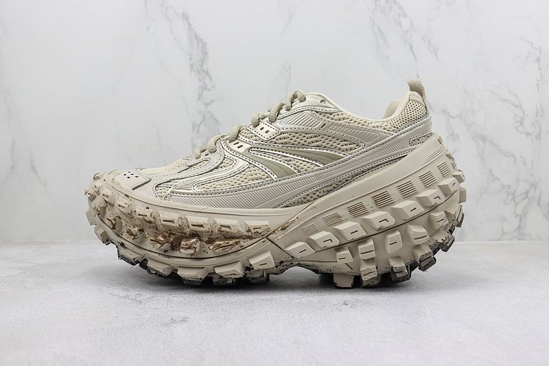 Balenciaga Defender Sneaker "Beige" фото № 2