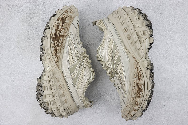 Balenciaga Defender Sneaker "Beige" фото № 6