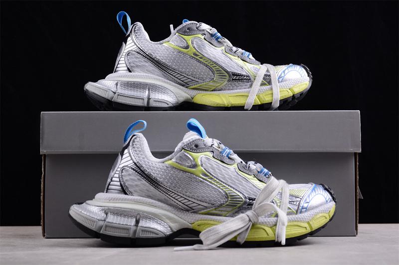 Balenciaga 3XL Sneaker "Worn-Out/White/Blue/Red" фото № 6