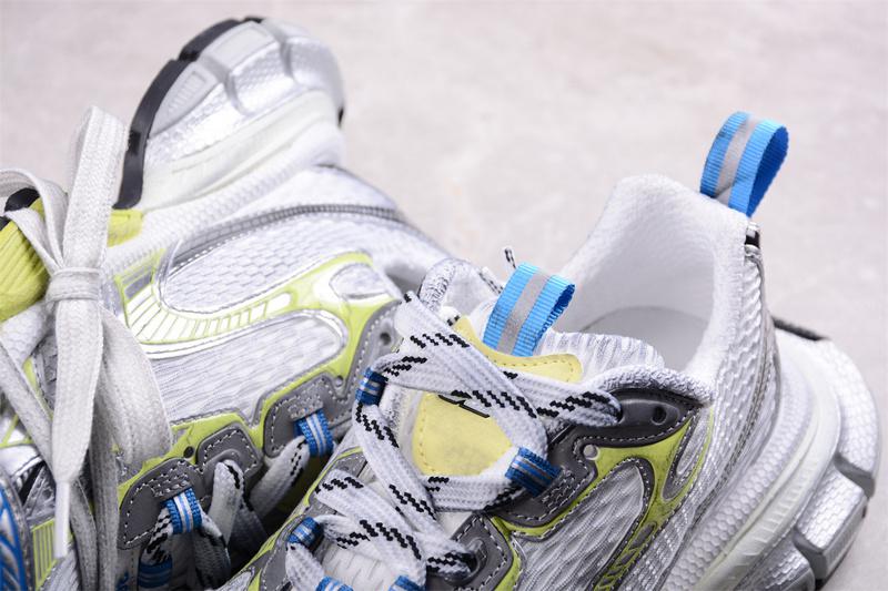 Balenciaga 3XL Sneaker "Worn-Out/White/Blue/Red" фото № 7