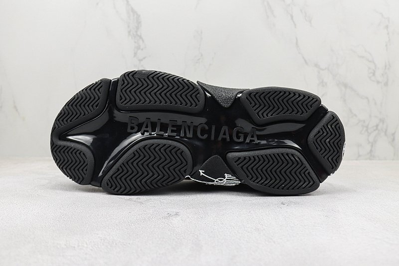 Balenciaga Triple S "Painted Black" фото № 8