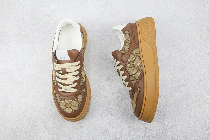 Gucci Chunky B "Perforated leather" фото № 7