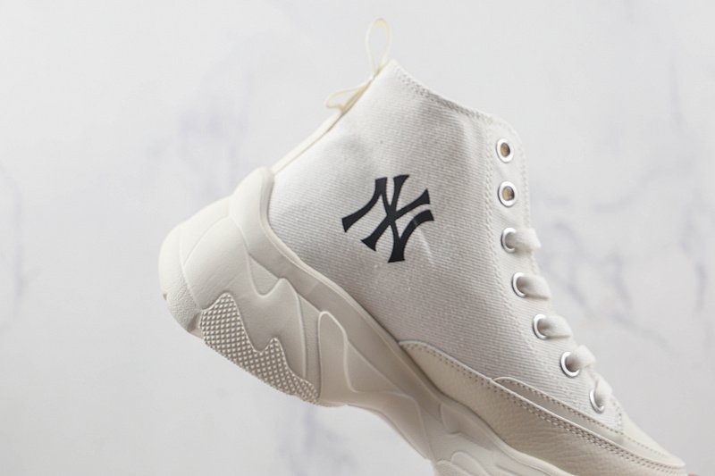 New York Yankees x MLB Big Ball Chunky High "White" фото № 3