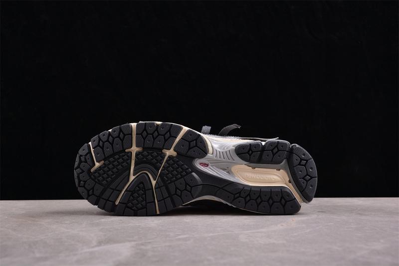 New Balance 1906A "Tech Explosion" фото № 4