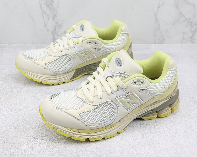 New Balance 2002R "Auralee White" фото № 5