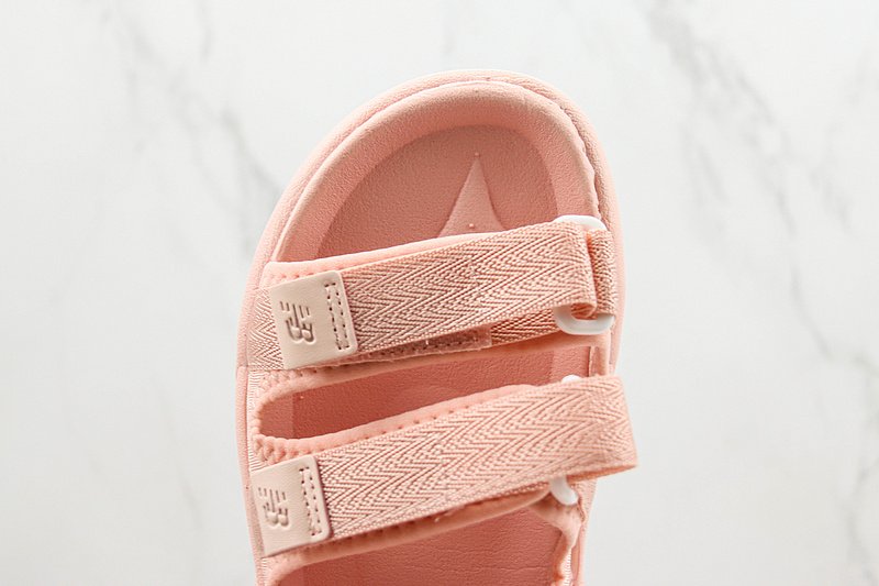 New Balance 3205 "Pink" фото № 4