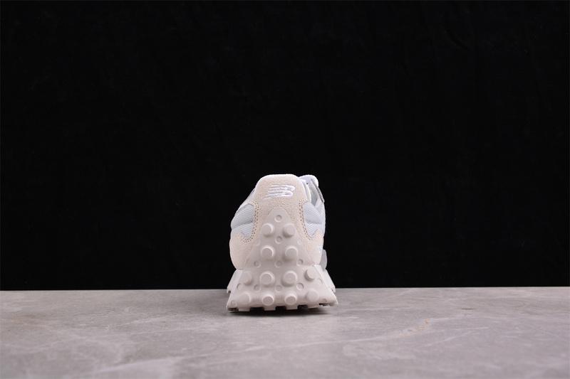 New Balance 327 "Grey White" фото № 3