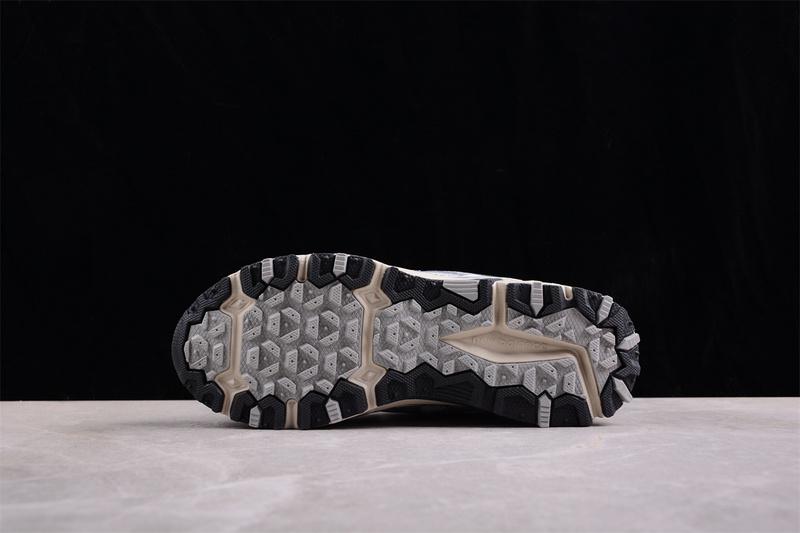 New Balance 410 V5 "Silver" фото № 4