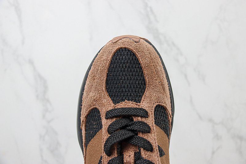 New Balance Warped Runner "Dark Mushroom/Black" фото № 4