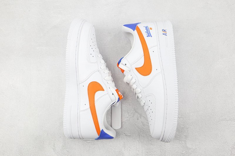 Undefeated x Nike Air Force 1 Low "White/Orange/Purple" фото № 7