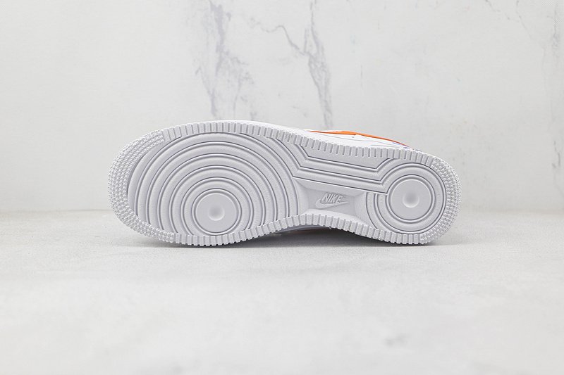 Undefeated x Nike Air Force 1 Low "White/Orange/Purple" фото № 8