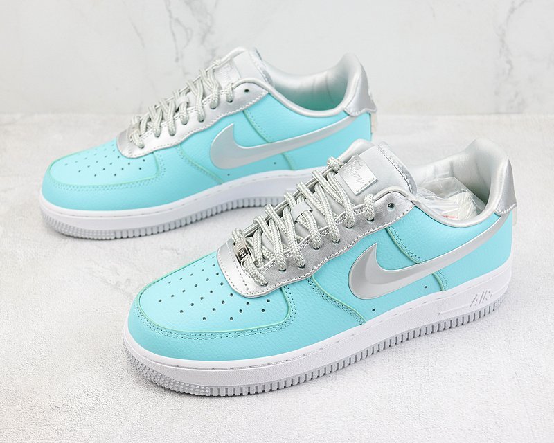 Tiffany & Co x Nike Air Force 1 Low "Tiffany Blue/Silver Grey" фото № 5