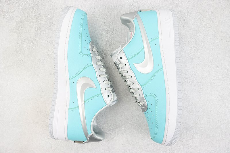 Tiffany & Co x Nike Air Force 1 Low "Tiffany Blue/Silver Grey" фото № 7