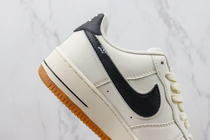Nike Air Force 1 Low 40th Anniversary "Off White/Black" фото № 3