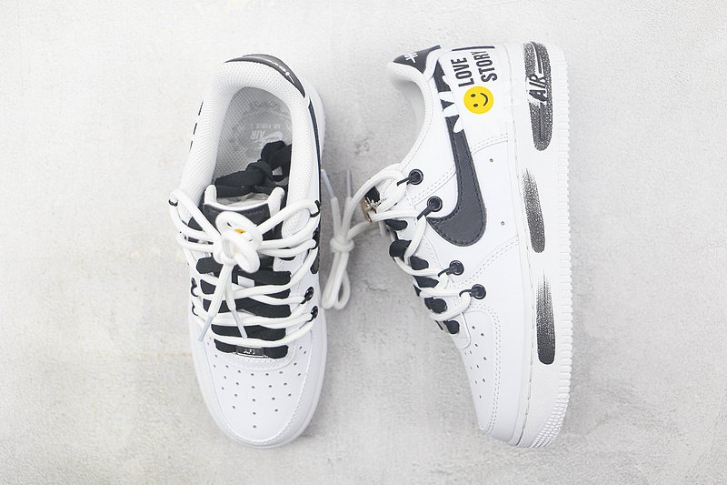 Nike Air Force 1 Low "Love Story" фото № 6
