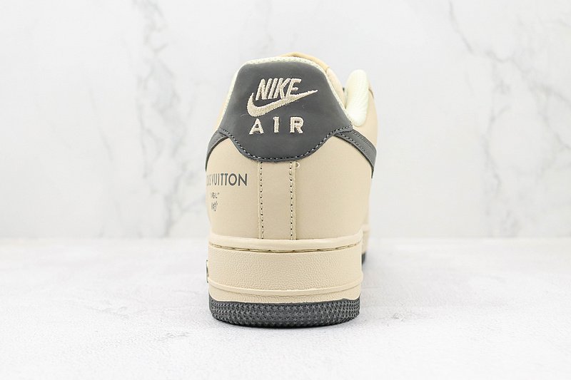Louis Vuitton x Nike Air Force 1 Low "Leather Shami/Grey" фото № 9
