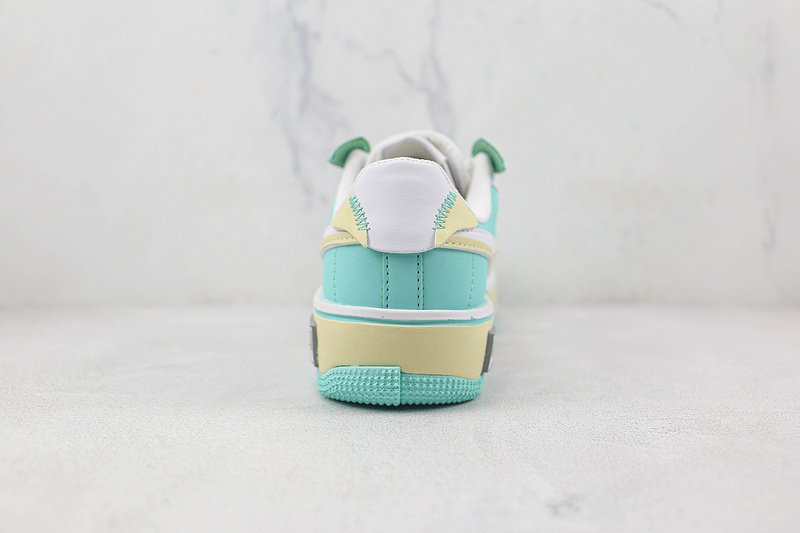 Nike Air Force 1 Low "Fontanka/Green Glow" фото № 9