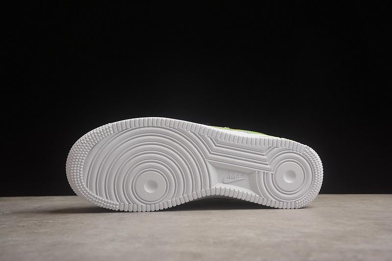 Nike Air Force 1 "Green Mischief" фото № 8