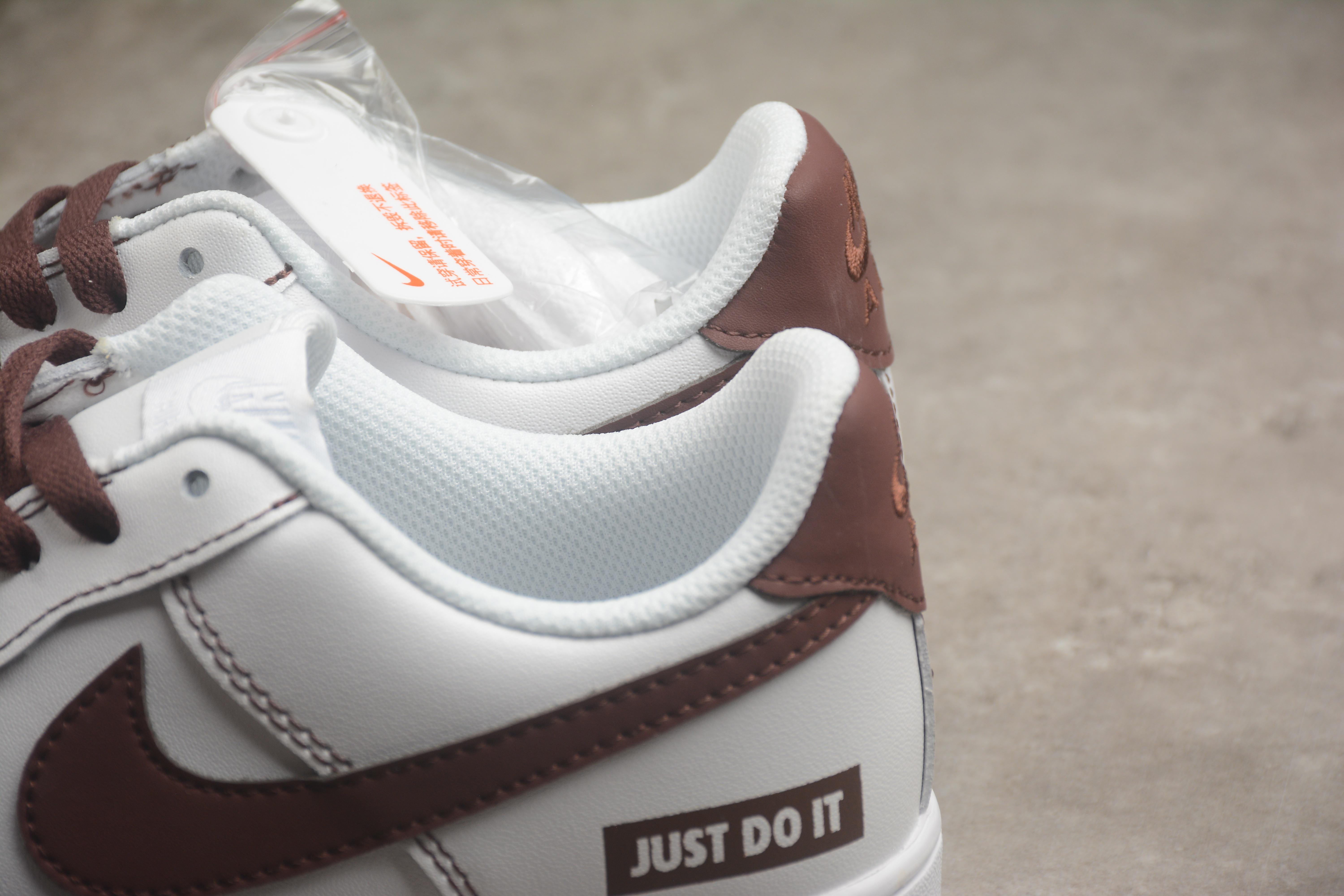 Nike Air Force 1 "Brown/White" фото № 9