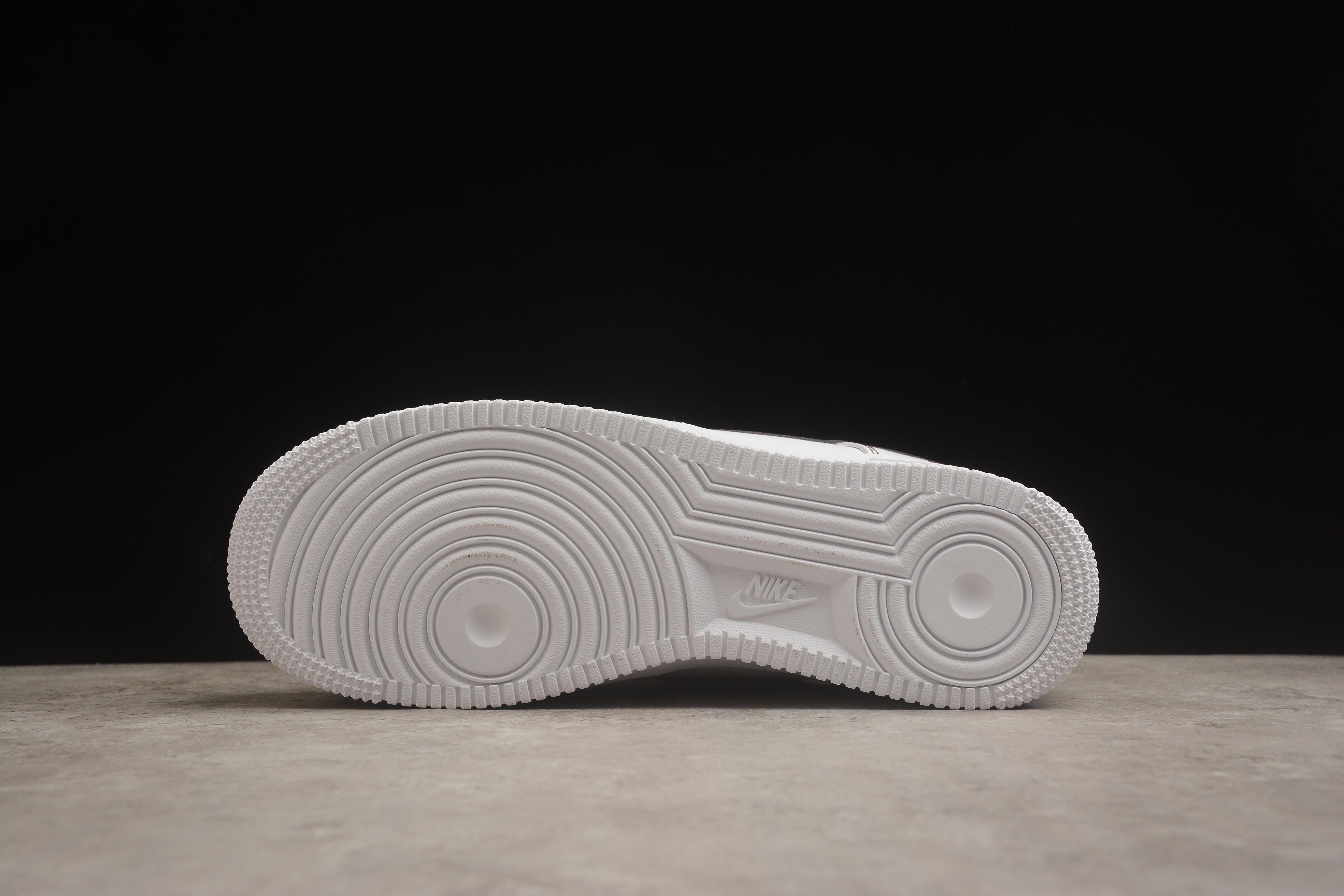 Nike Air Force 1 "Brown/White" фото № 4