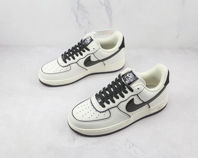 Nike Air Force 1 Low "White/Patent Black" фото № 5