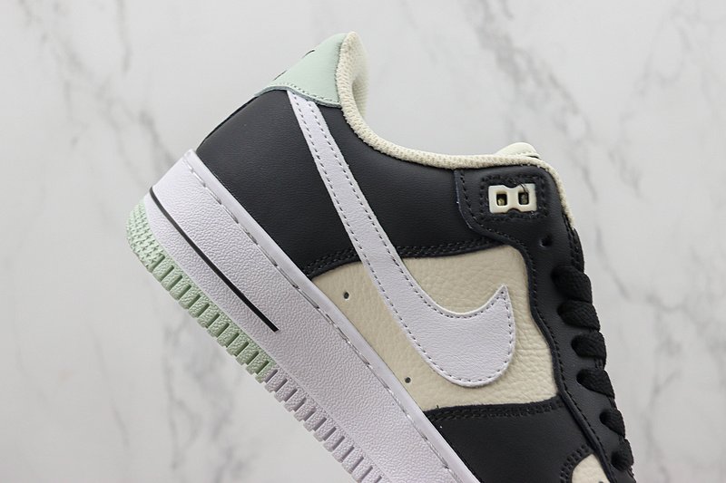 Nike Air Force 1 Low "Split Black Phantom" фото № 3