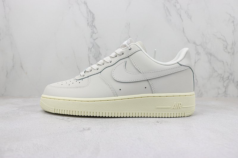 Nike Air Force 1 Low "Summit White/Gray" фото № 2