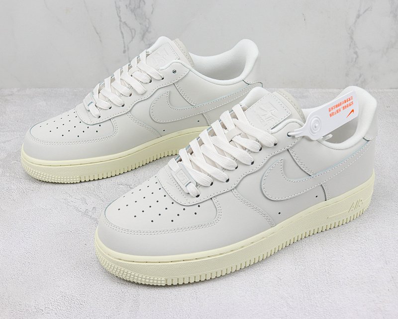Nike Air Force 1 Low "Summit White/Gray" фото № 5