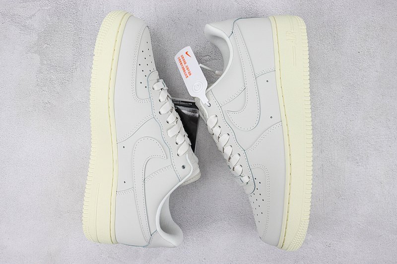 Nike Air Force 1 Low "Summit White/Gray" фото № 6