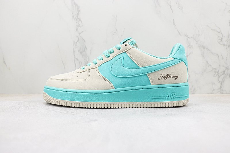Tiffany & Co x Nike Air Force 1 Low "Tiffany Blue" фото № 2