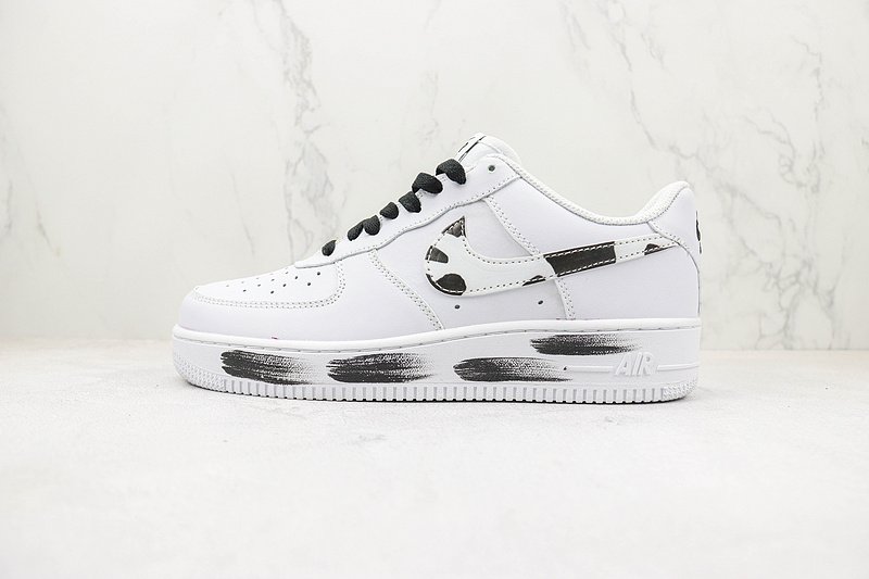 Nike Air Force 1 Low "White/Spotted Black/Metallic Gold" фото № 2