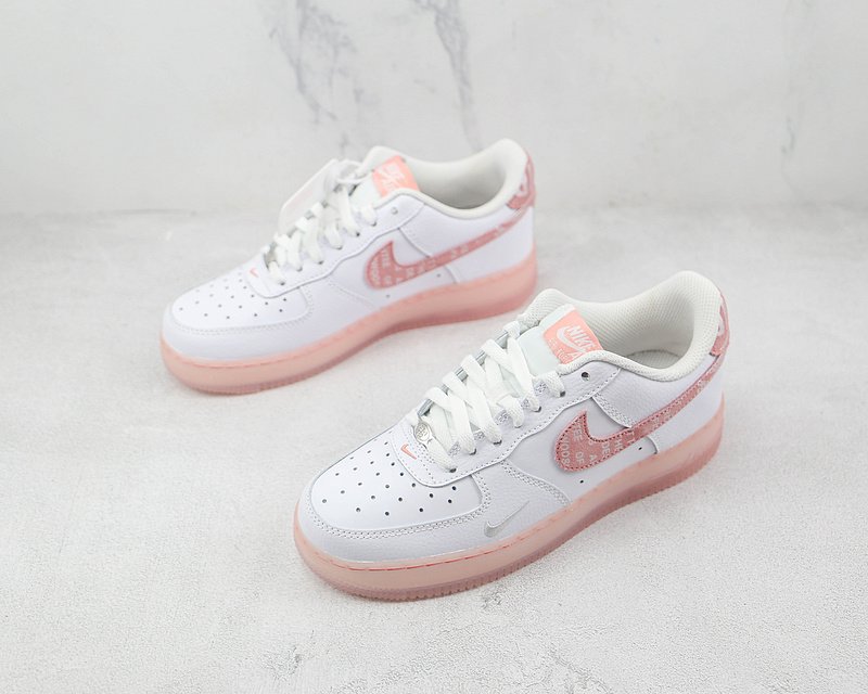 Nike Air Force 1 Low "Copy/Paste Pink" фото № 5