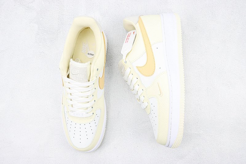 Nike Air Force 1 Low "Coconut Milk" фото № 7