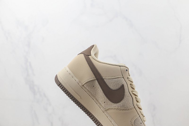 Louis Vuitton x Nike Air Force 1 Low «Brown/Cream/White» фото № 3