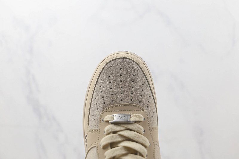 Louis Vuitton x Nike Air Force 1 Low «Brown/Cream/White» фото № 4