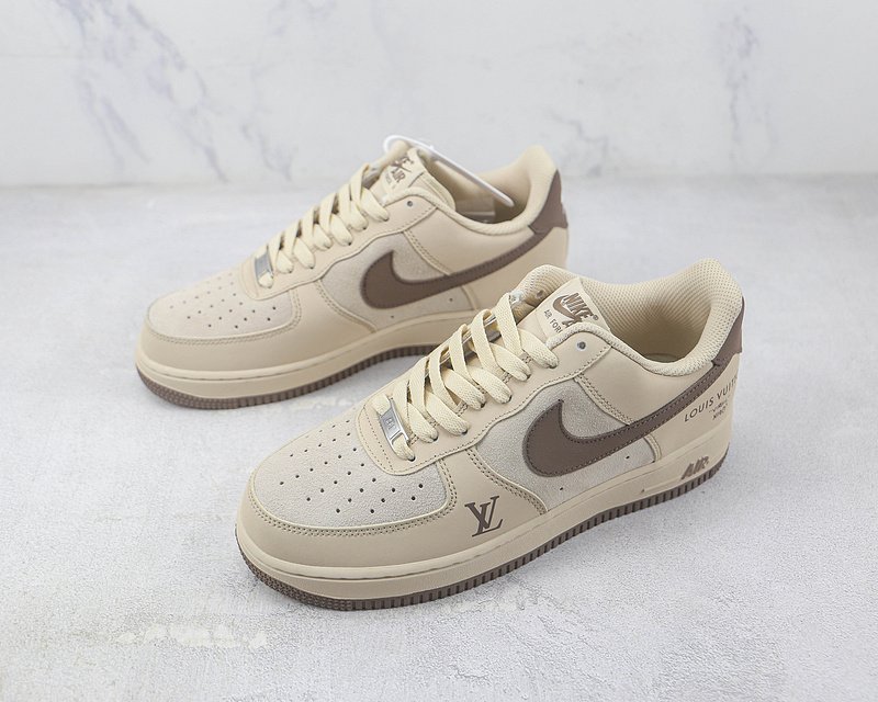 Louis Vuitton x Nike Air Force 1 Low «Brown/Cream/White» фото № 5