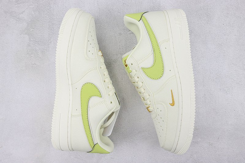 Nike Air Force 1 Low "Cream/Metallic Gold/Green" фото № 6