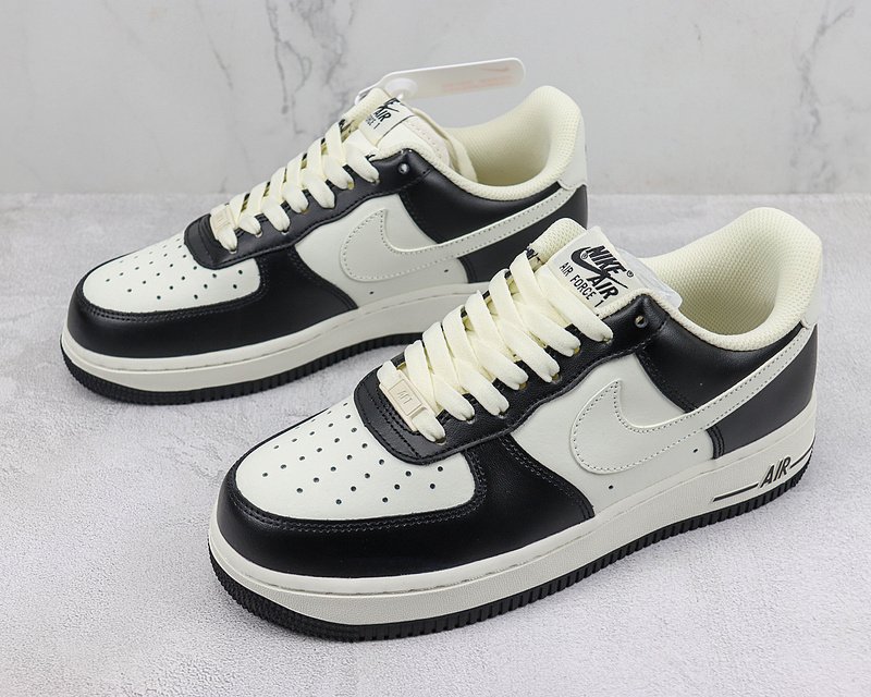 Nike Air Force 1 Low "White Chocolate/Oreo Black" фото № 5