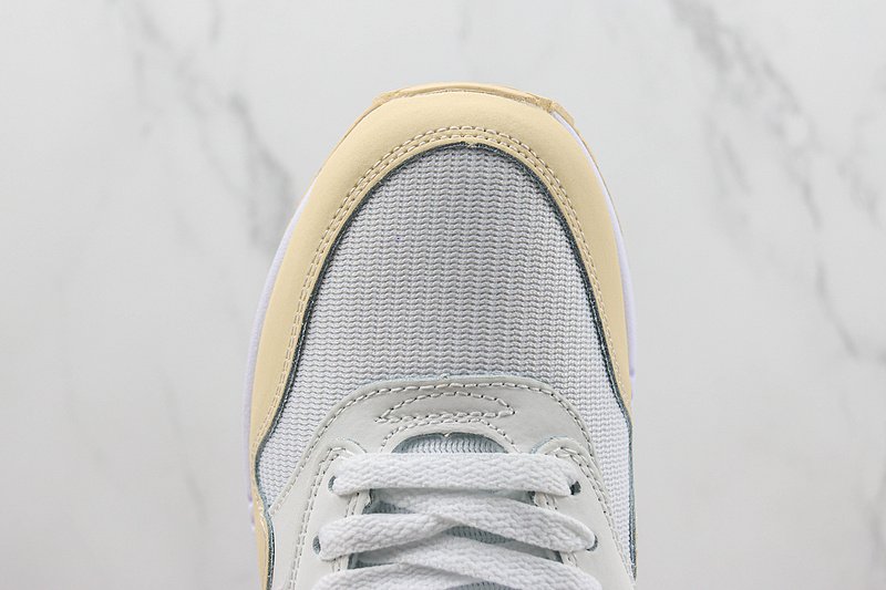 Nike Air Max 1 "Sanddrift" фото № 3