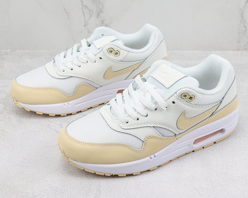 Nike Air Max 1 "Sanddrift" фото № 7