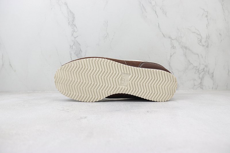 Nike Cortez "Cacao Wow" фото № 8