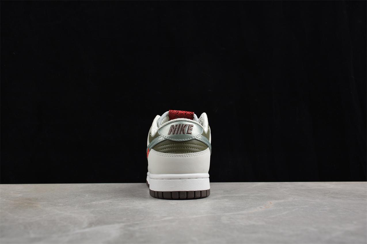 Nike Dunk Low Retro "Year of the Snake" фото № 5