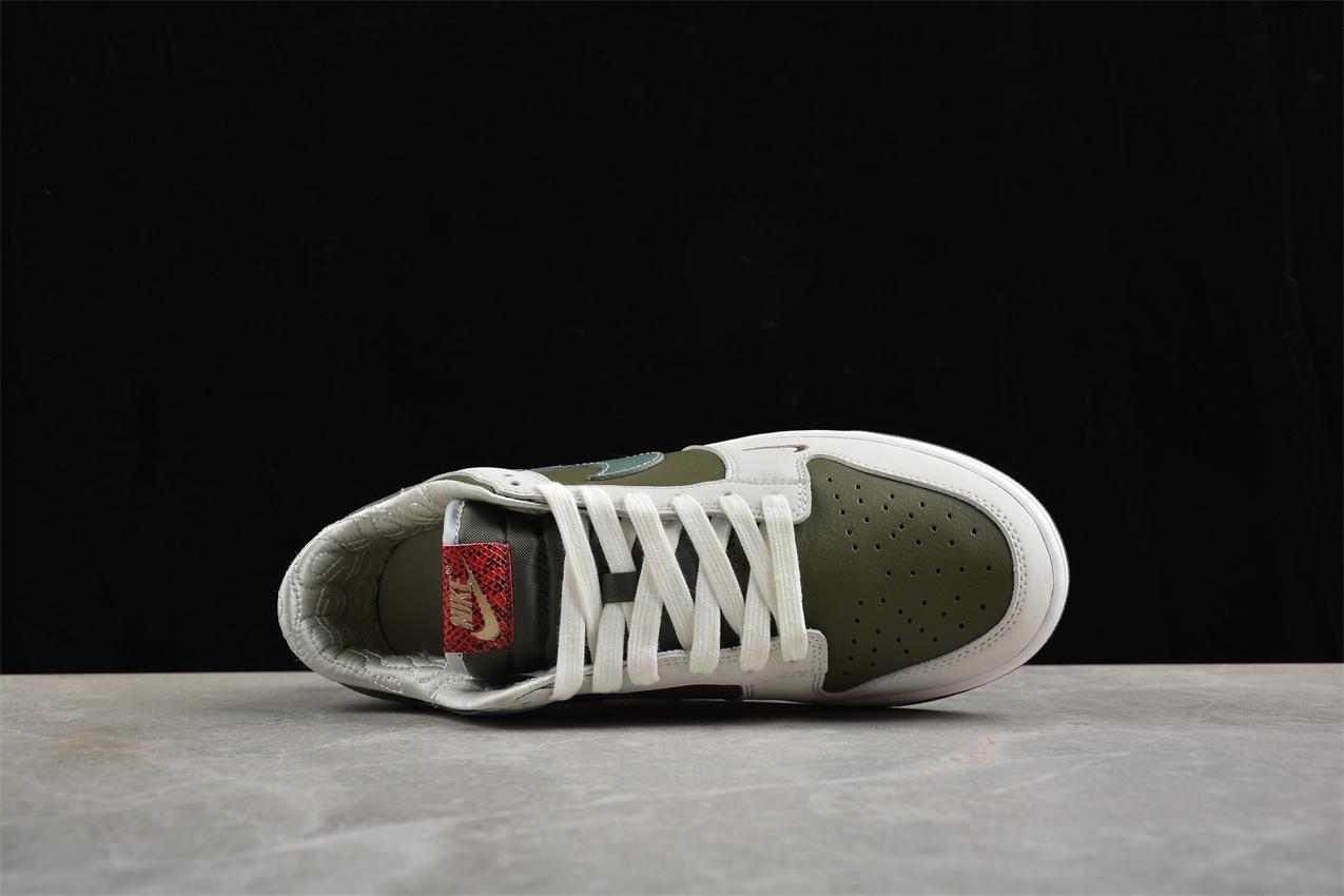 Nike Dunk Low Retro "Year of the Snake" фото № 3