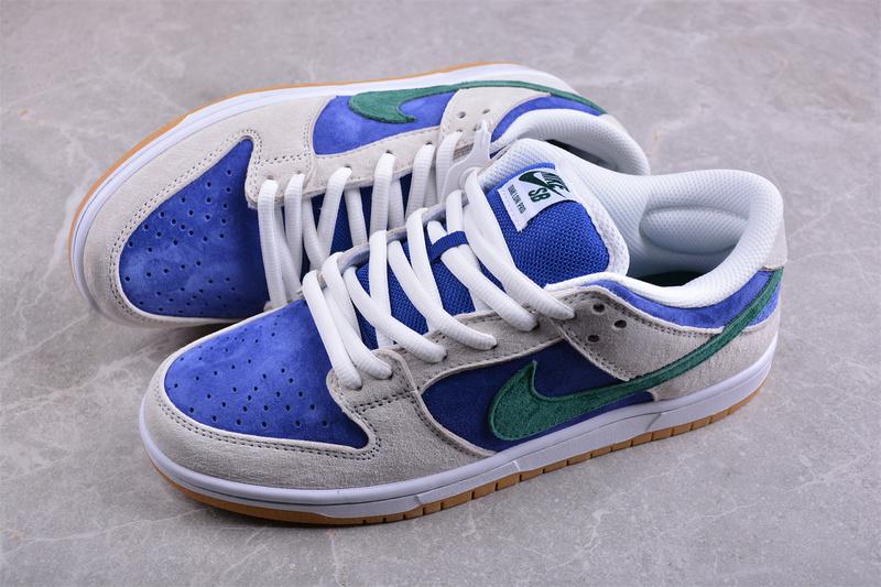 Nike SB Dunk Low "Hyper Royal/Malachite" фото № 3