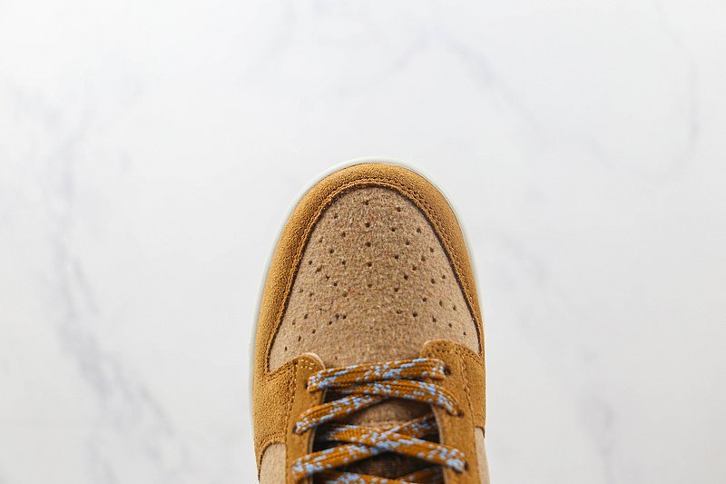 Nike Dunk Low "Teddy Bear" фото № 3