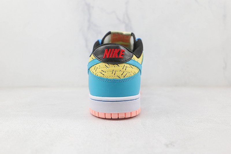 Kyrie Irving x Nike Dunk Low SE GS "Baltic Blue Gum" фото № 8