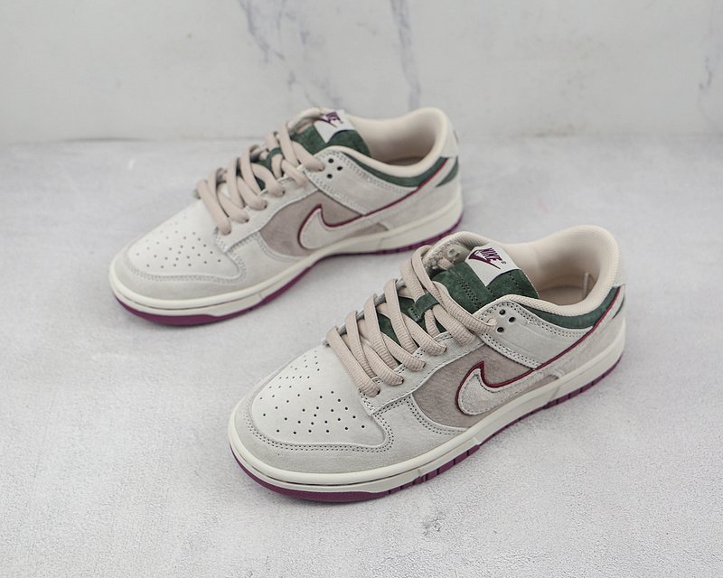 Otomo Katsuhiro X Nike SB Dunk Low "Steamboy OST Beige/Dark Red" фото № 5